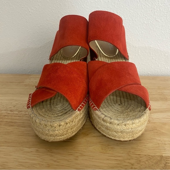 Kenneth Cole Olivia Espadrille Suede Red Platform Wedge 9 - Picture 2 of 7